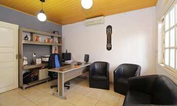 Imagem 2: Casa em Sarandi Casa com 5 dormitórios