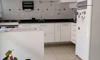 Imagem 4: Sobrado para venda com 105 metros quadrados com 3 quartos