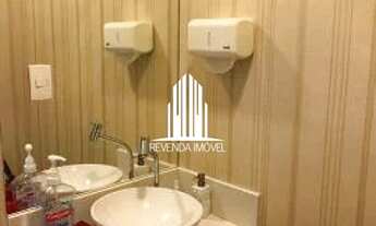 Imagem 2: Imóvel reformado há 4 anos, possui 4 salas para atendimento, uma copa e ampla recepção