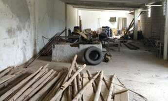 Imagem 3: Galpão para locação, com área total de 1000m² e área construída de 500m², no bairro São Cr