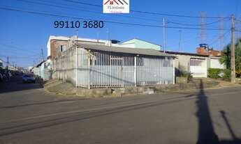 Imagem 5: QR 205 Ótimo Lote Esquina com 5 Barracos Todos Alugados Energia Inidividual