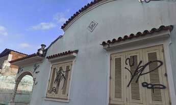 Imagem 2: Casa de frente para a Rua Cândido Benício em ponto comercial, ideal para investidores