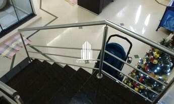 Imagem 7: Casa sobrado à venda de 3 dormitórios (3 suítes) e 5 vagas de garagem em Nova Petrópolis