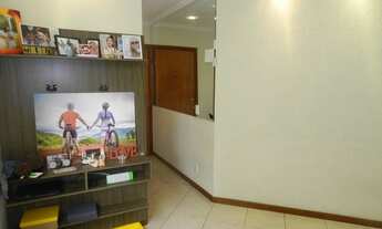 Imagem 4: Excelente 2 quartos!! OPORTUNIDADE DE MORAR EM UM DOS MELHORES PONTOS DO ESTORIL