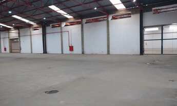 Imagem 7: Galpão com 4400 metros com 8 docas, pé direito 7 metros em Jardim Limoeiro