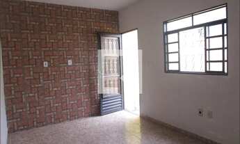 Imagem 4: Casa para Aluguel - Campo Grande, 2 Quartos, 80 m2