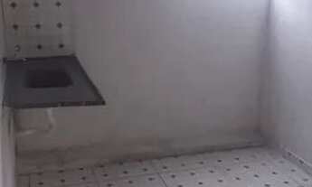 Imagem 2: Aluga-se kitnet Casa com 1 dormitório