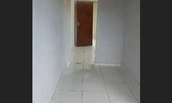 Imagem 3: Casa Alugo 600 Casa com 2 dormitórios