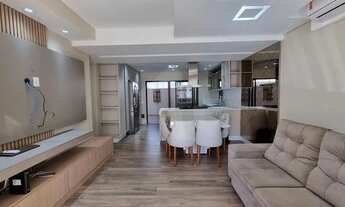 Imagem: Casas de Condomínio com 3 Quartos e 4 banheiros