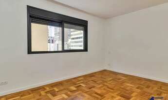 Imagem 3: Apartamento reformado 03 dormitórios 02 súites 01 vaga 133 m2 úteis próximo shopping