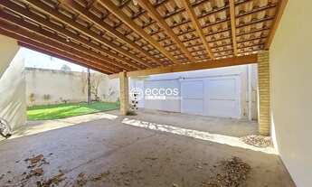 Imagem 3: Casa com 3 quartos para alugar no bairro Jardim Karaíba