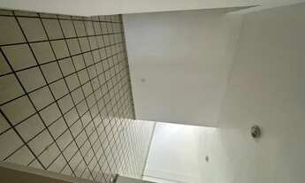 Imagem 6: Apartamento para venda possui 100 metros quadrados com 3 quartos em Pedro gondim