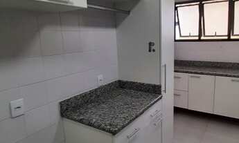 Imagem 3: Apartamento para aluguel possui 200 metros quadrados com 5 quartos em Candeal - Salvador