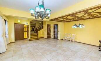 Imagem 2: Casa 3 dormitórios, 1 suíte, 4 vagas no bairro Espírito Santo, 239m²