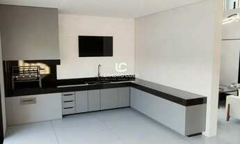 Imagem 12: Casa e venda com 4 suítes e piscina e vista para o lago no Condomínio Fazenda Palmeiras Im