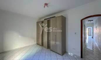 Imagem 2: Cód.: 13683 - Sobrado com 03 dormitórios e churrasqueira com 02 vagas de garagem. Jardim L