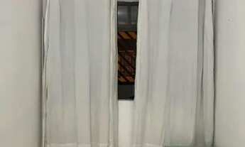 Imagem: Quarto individual / banheiro compartilhado