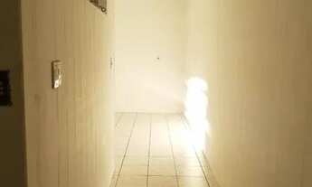 Imagem 6: Casa terrea com sobreposta no fundo excelente oportunidade