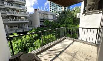 Imagem 2: Apt semi-mobiliado, silencioso, arejado, suíte, closet, 70m2, na quadra da praia de Ipanem