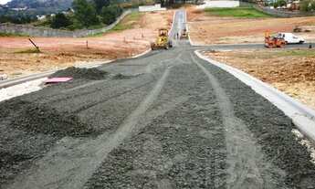 Imagem: COLOMBO - Terreno Padrão - Campo Pequeno
