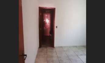 Imagem 5: Casa com 3 dormitórios para alugar, 100 m² por R$ 950,00/mês - Universitário - Uberaba/MG