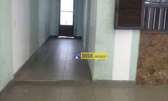 Imagem 7: Casa com 4 dormitórios para alugar, 230 m² por R$ 2.930,00/mês - Jardim das Quatro Marias