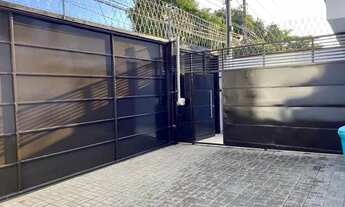 Imagem 4: Casa para venda tem 300 metros quadrados com 7 quartos em Vila Congonhas - São Paulo - SP