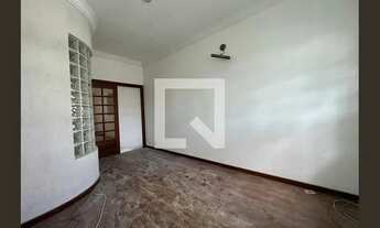 Imagem 2: Casa à Venda - Padre Eustáquio, 4 Quartos, 242 m2