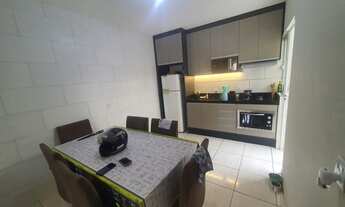 Imagem 2: Excelente geminado mobiliado no centro de Penha