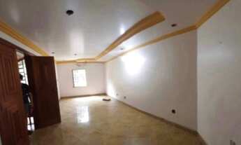 Imagem 2: Linda casa(4 Quartos ) alugo atrás do mindu