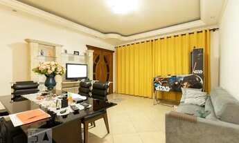 Imagem: Casa à Venda - Vila Jacuí, 4 Quartos