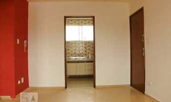 Imagem 4: Apartamento para Aluguel - Água Verde, 3 Quartos, 65 m2