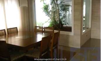 Imagem 3: Sobrado para venda possui 505 metros quadrados com 4 quartos