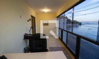 Imagem 7: Casa para Aluguel - Pitangueiras, 3 Quartos, 250 m2