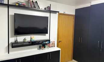 Imagem 4: Imóvel com cozinha e quarto mobiliado