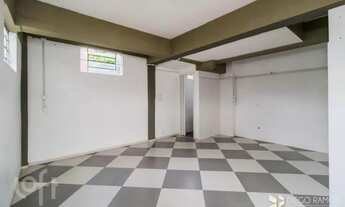 Imagem 5: PORTO ALEGRE - Apartamento Padrão - Partenon