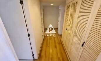 Imagem 7: Imóvel 4 Quartos, 2 Vagas a venda em Copacabana