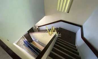 Imagem 7: Casa comercial duplex, alto padrão, com 4 quartos e 4 suítes nas Graças - Recife/PE