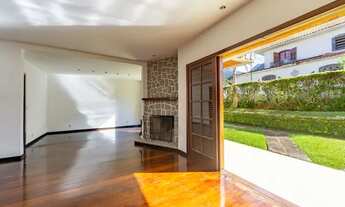 Imagem 7: Cód.: 762 - Casa duplex com 5 quartos, sendo 3 suítes, em condomínio com área de lazer com