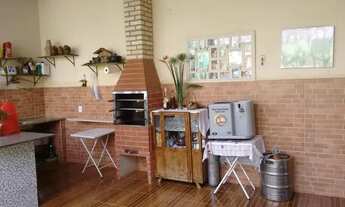 Imagem: Quarto mobiliado para moças