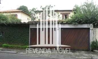 Imagem: Casa Sobrado com piscina de 4 dormitórios