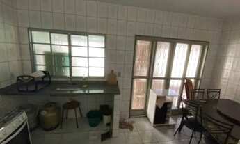 Imagem 2: Casa para venda possui 63 metros quadrados com 2 quartos em Ribeira - Salvador - Bahia