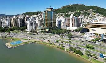 Imagem 2: FLORIANÓPOLIS - Apartamento Padrão - AGRONÔMICA