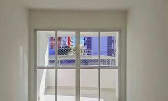 Imagem 4: Apartamento Espaçoso de 3 Quartos com Suítes e Excelentes Comodidades em Lauro de Freitas