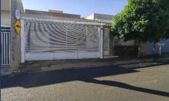 Imagem 2: São José do Rio Preto - Casa Padrão - <br> Parque das Amoras II