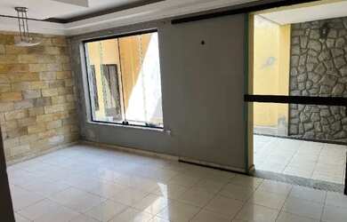 Imagem 6: Casa na Rua 44 na Vila Santa Cecília em 2 pavimentos