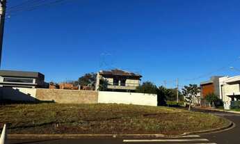 Imagem: Terreno de 396,91m² à venda em condomínio