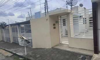 Imagem: Apartamento térreo em condomínio fechado