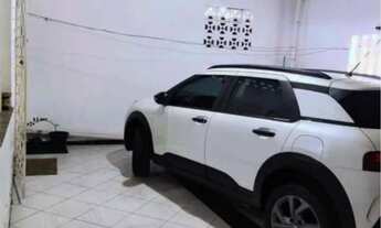 Imagem 2: 07-Casa no Anjo da guarda