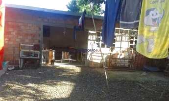 Imagem 6: Casa em Porto Alegre, no bairro Guarujá, com 2 dormitório(s), e 2 banheiros, à v